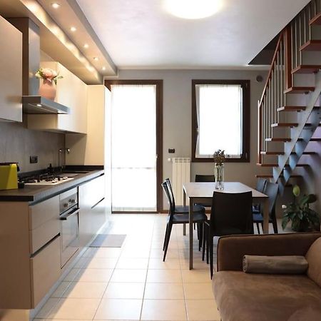 15 Min Padova Appartamento Moderno Travato Legnaro Экстерьер фото